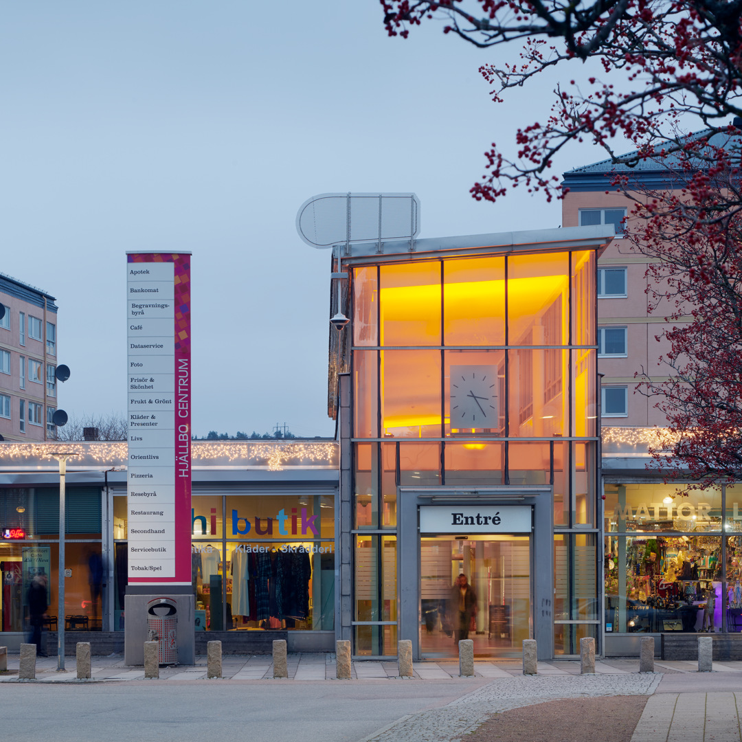 Orange_Day_Hjällbo_Torg_e_2019_01